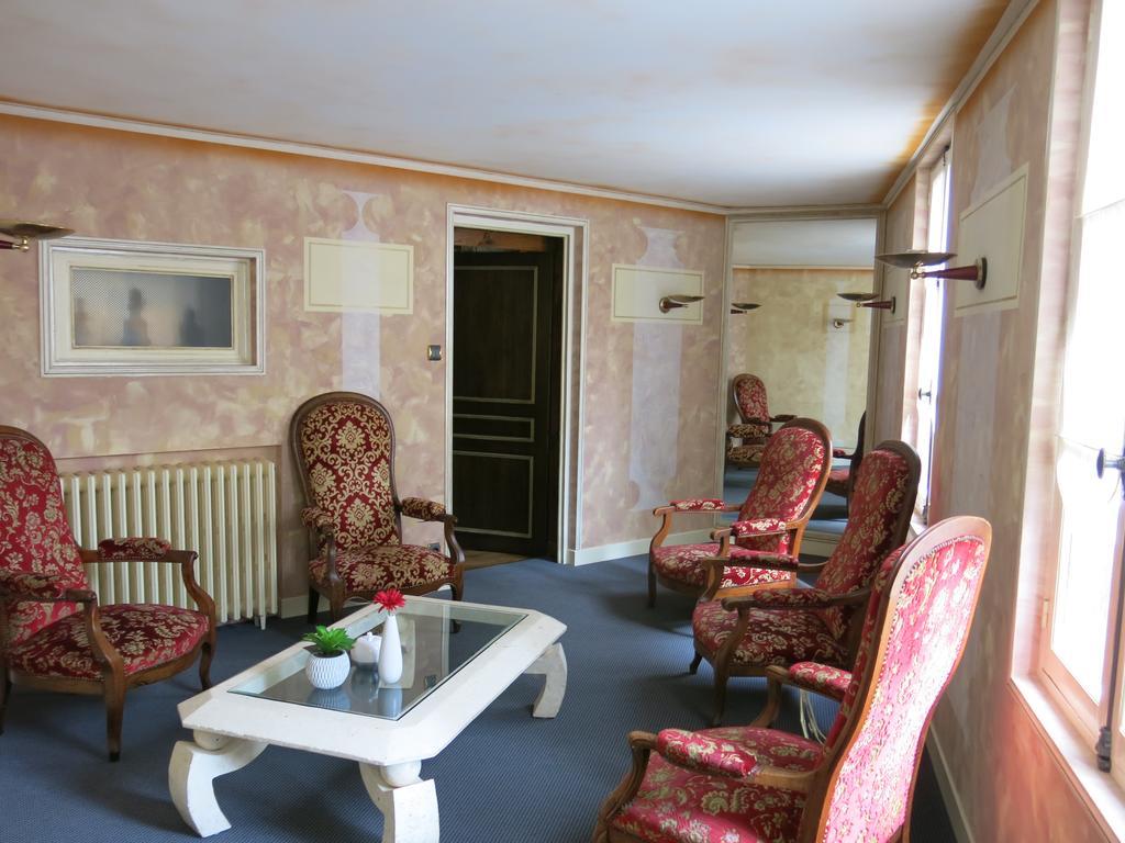 La Tour Hotel Aubazines ภายนอก รูปภาพ
